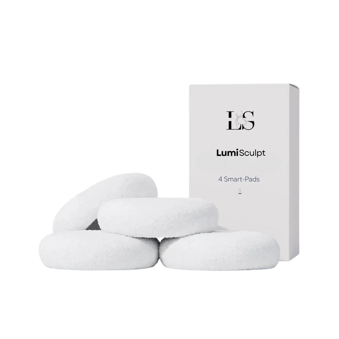 LumiSculpt 4 Smart-Pads white round pads with branded box on white background
